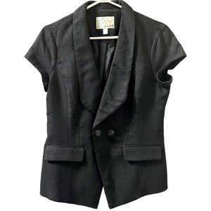 🛍️ 3/$15 Dynamite Short Sleeve Blazer
